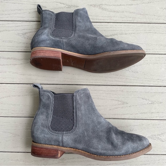 TOMS Forged Iron Grey Suede Ella Ankle Booties 7.5 - Picture 9 of 9